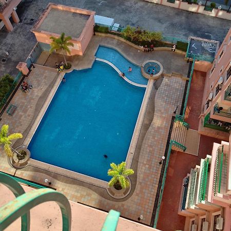Apartamento Hp Vacation Marina Court Kota Kinabalu Exterior foto