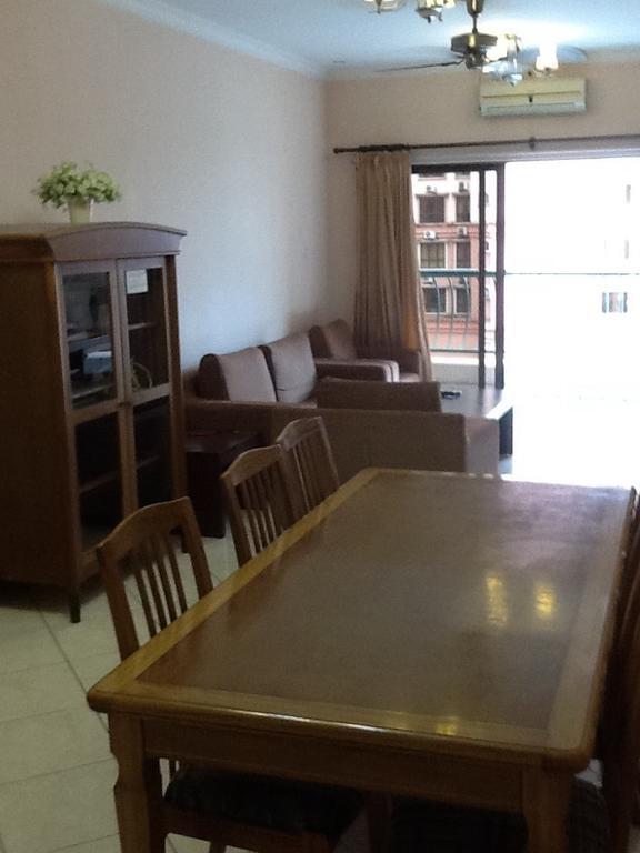 Apartamento Hp Vacation Marina Court Kota Kinabalu Habitación foto